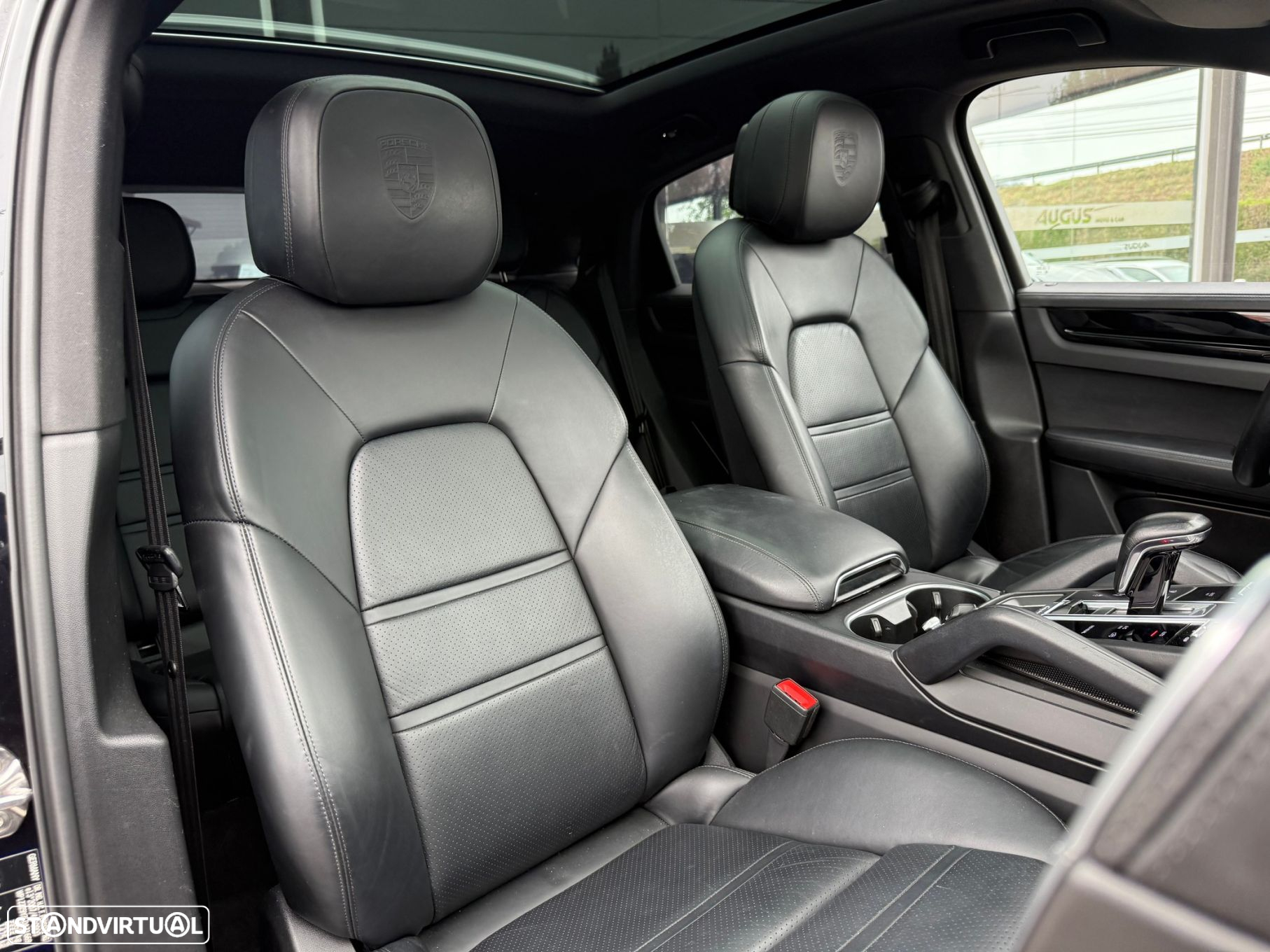 Porsche Cayenne Coupé E-Hybrid - 17