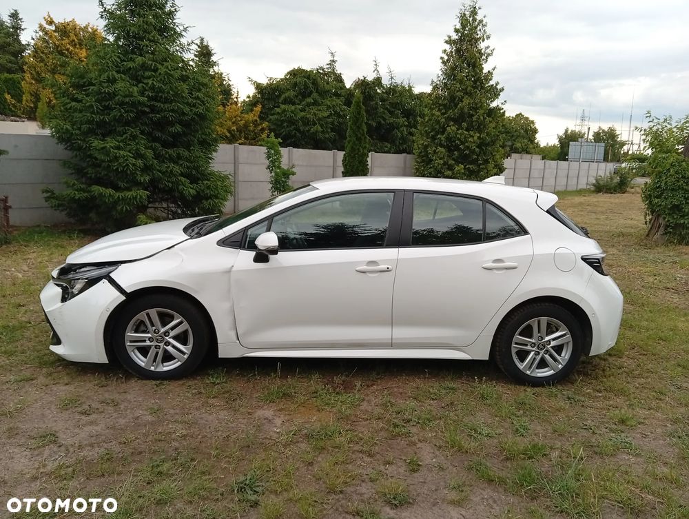 Toyota Corolla 1.8 Business Edition - 8