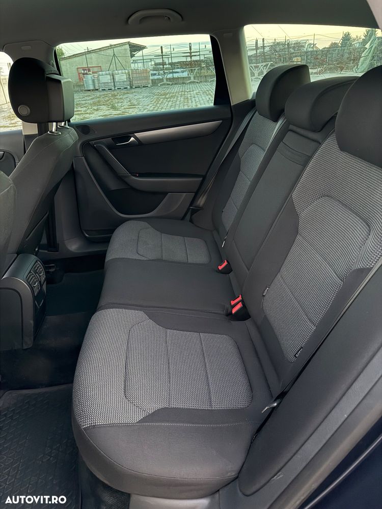 Volkswagen Passat - 6