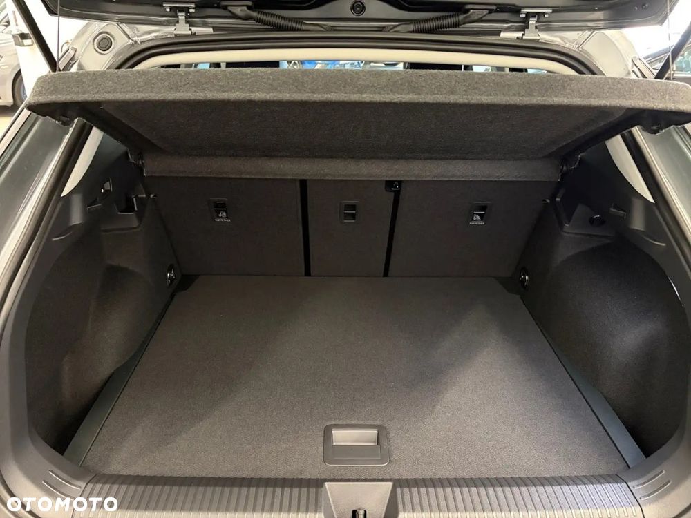 Volkswagen T-Roc 1.5 eTSI Life DSG - 15