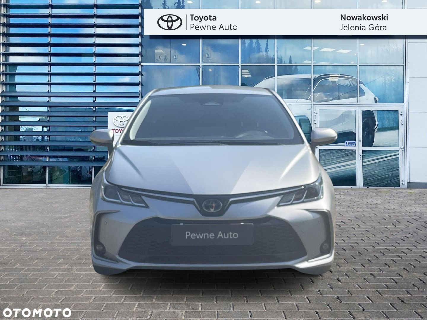 Toyota Corolla - 5
