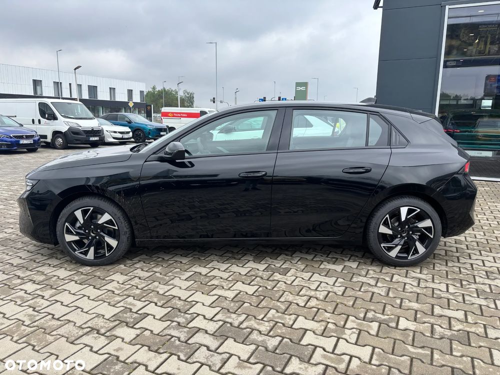 Opel Astra 1.2 T mHEV Business Edition eDTC - 9