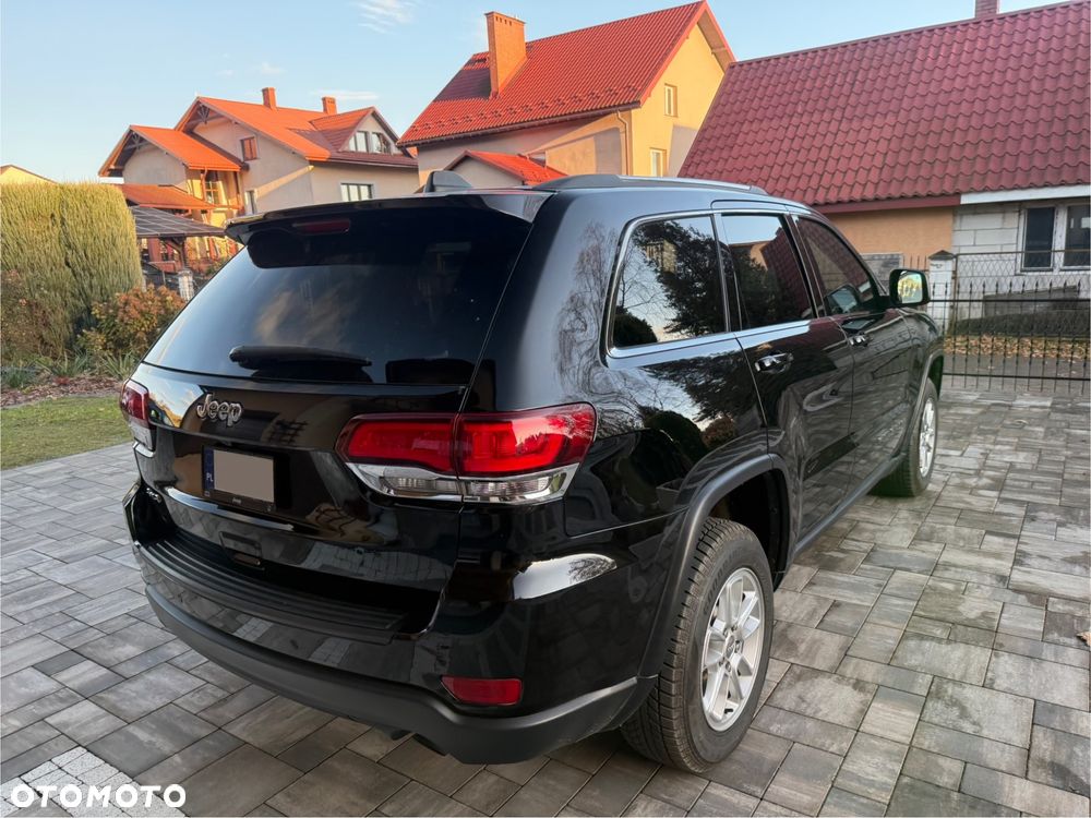 Jeep Grand Cherokee - 30