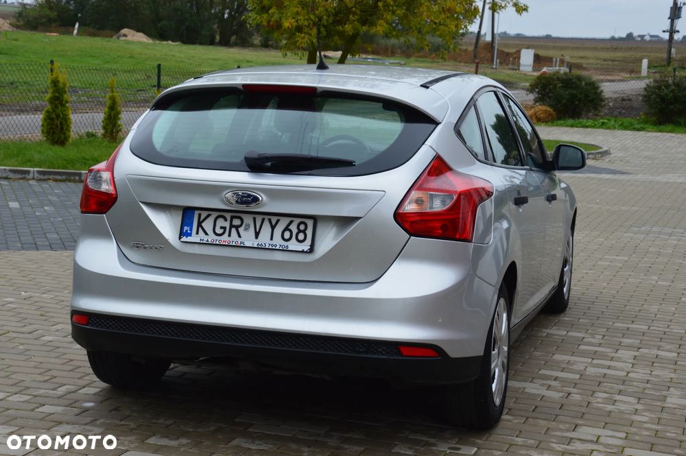 Ford Focus - 10