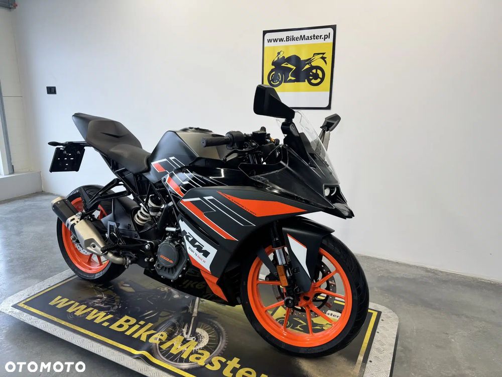 KTM RC 125 - 3