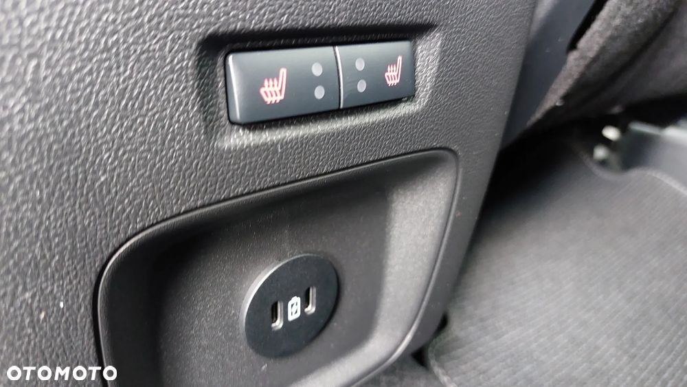 Ford Kuga 2.5 FHEV FWD Blue Cruise Edition eCVT - 29