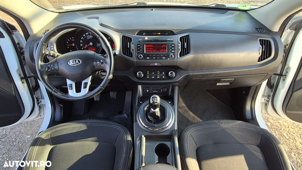 Kia Sportage 1.7 CRDI 2WD Vision - 12