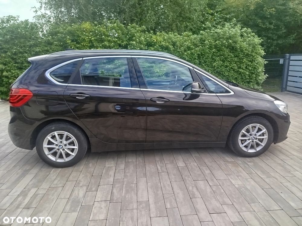 BMW Seria 2 216d - 7