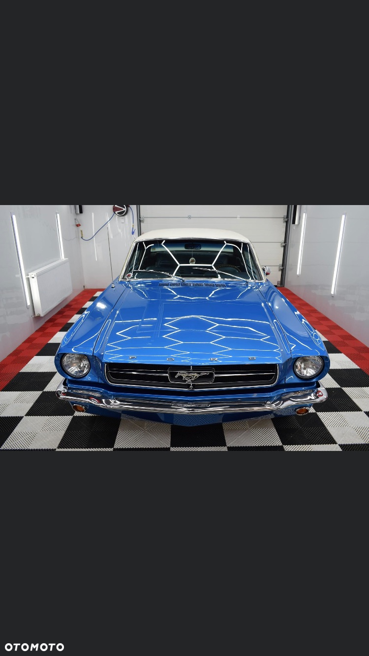 Ford Mustang - 13