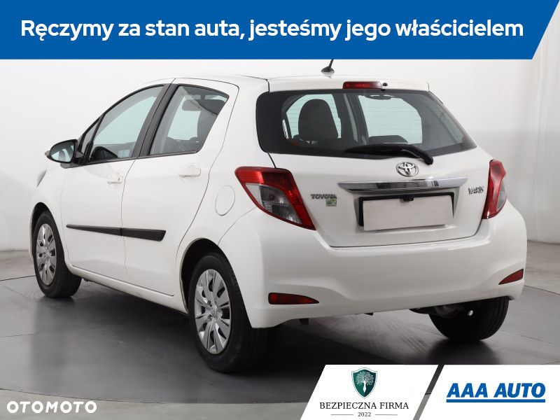 Toyota Yaris - 5