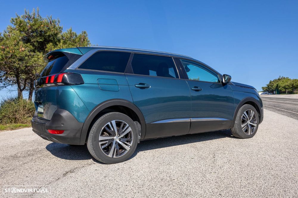 Peugeot 5008 - 7