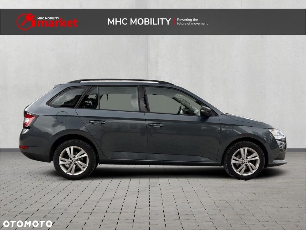 Skoda Fabia 1.0 TSI Ambition - 6