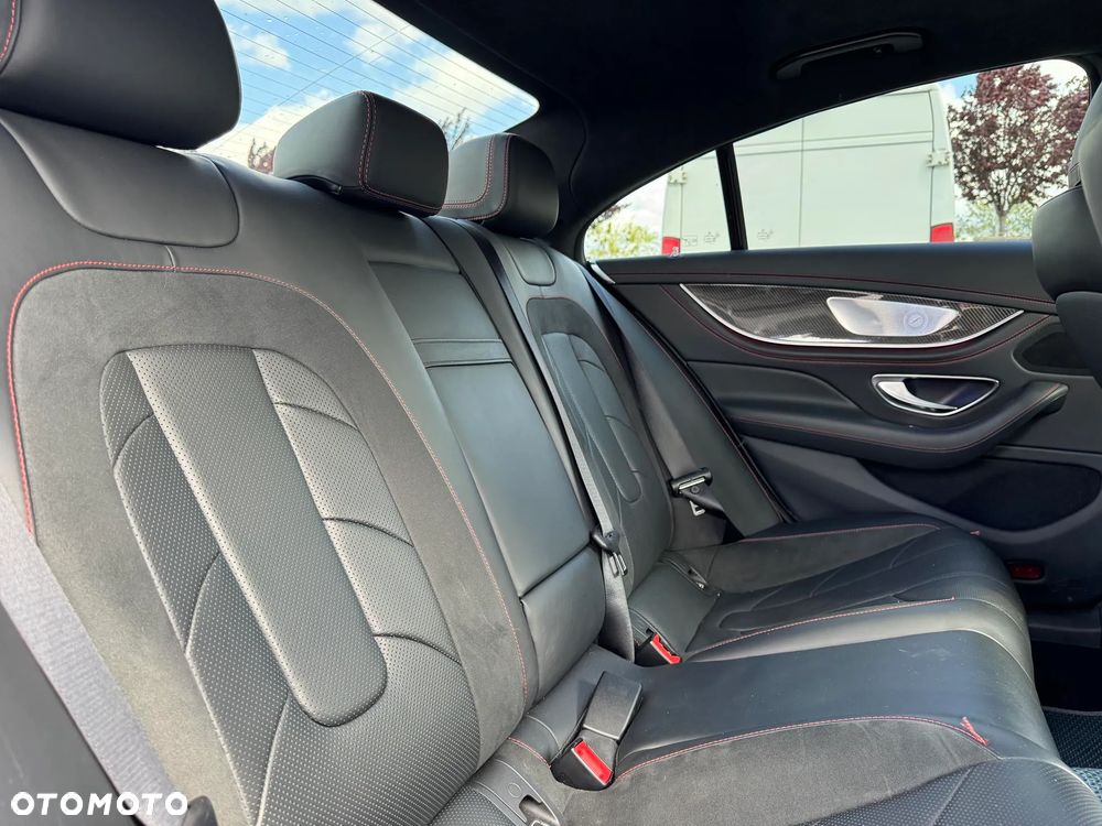 Mercedes-Benz CLS - 15