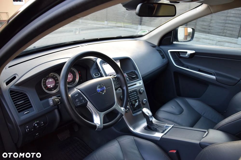Volvo XC 60 - 16