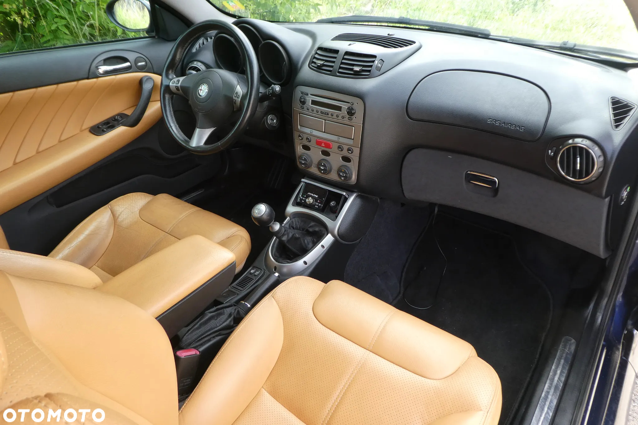 Alfa Romeo GT 3.2 V6 Distinctive - 16