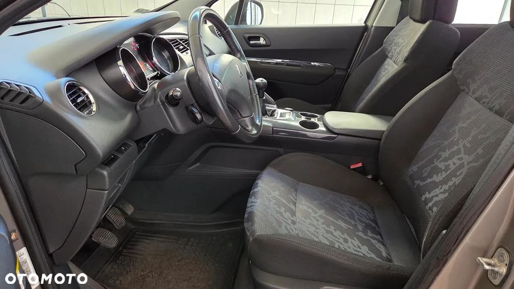 Peugeot 3008 1.6 Active - 9