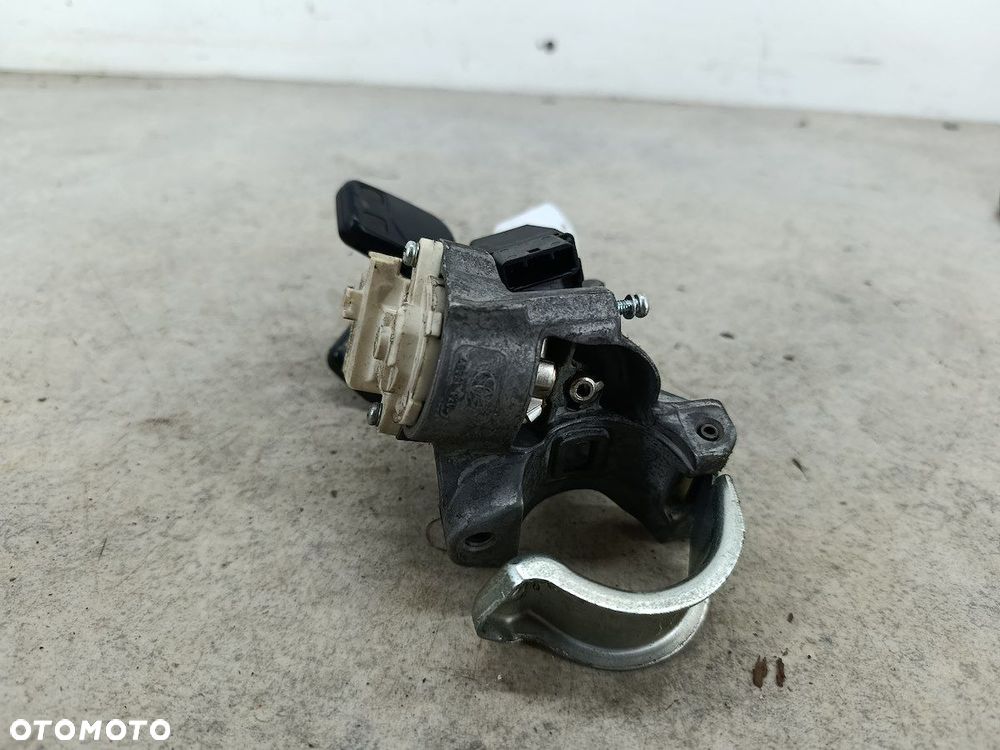 STACYJKA TOYOTA AURIS I N0502638/639  VALEO 2.0 D-4D - 5