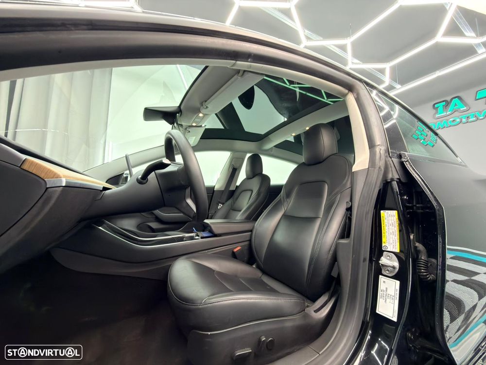 Tesla Model 3 Standard RWD Plus - 19