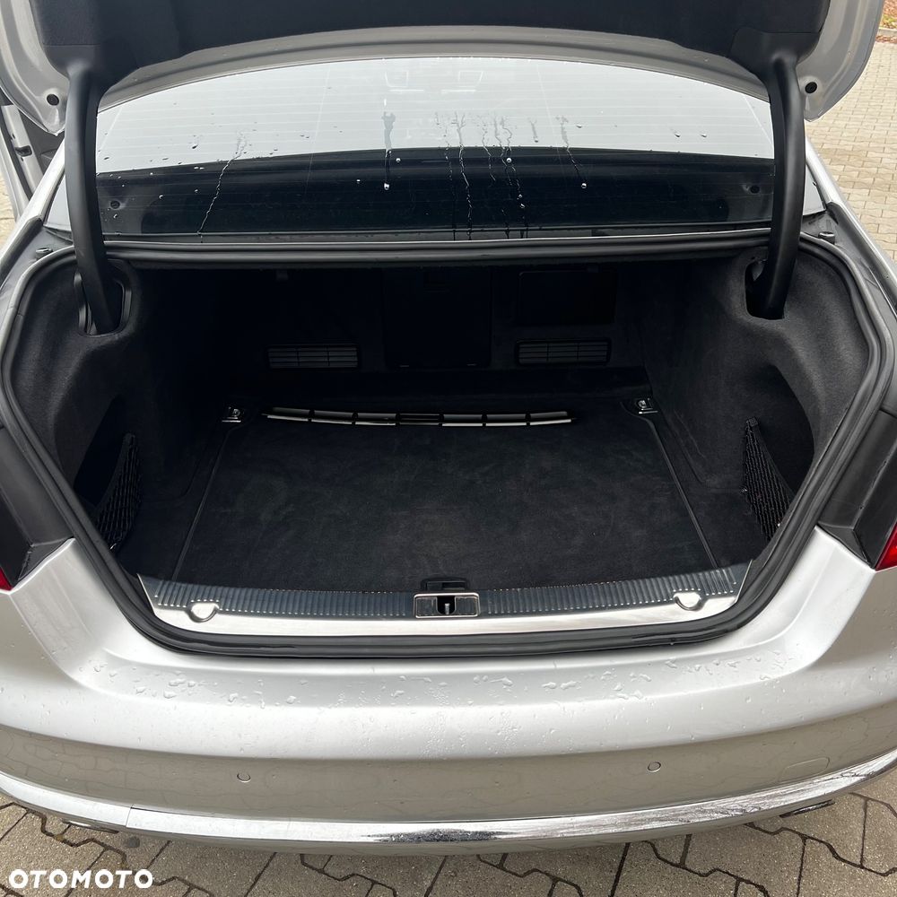 Audi A8 4.2 FSI Quattro tiptronic Langversion - 23