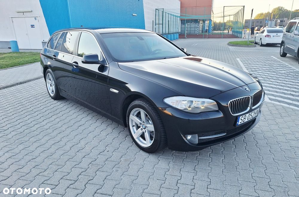 BMW Seria 5 520d - 2