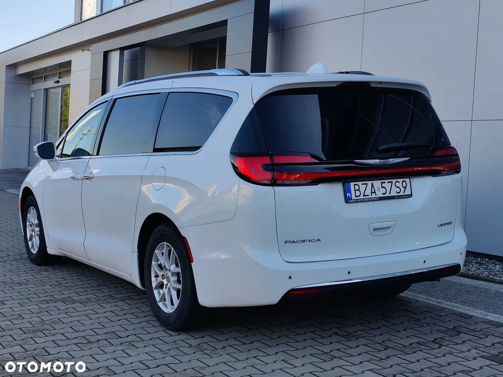 Chrysler Pacifica 2021 photo 4