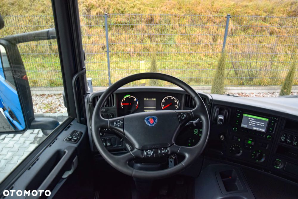 Scania P250 / EURO 6 / SKRZYNIA 7.8 M / WINDA DHOLLANDIA / PODUSZKI NA TYLNEJ OSI / RETARDER / KLIMA / TEMPOMAT / SERWISOWANY / SPROWADZONY - 25