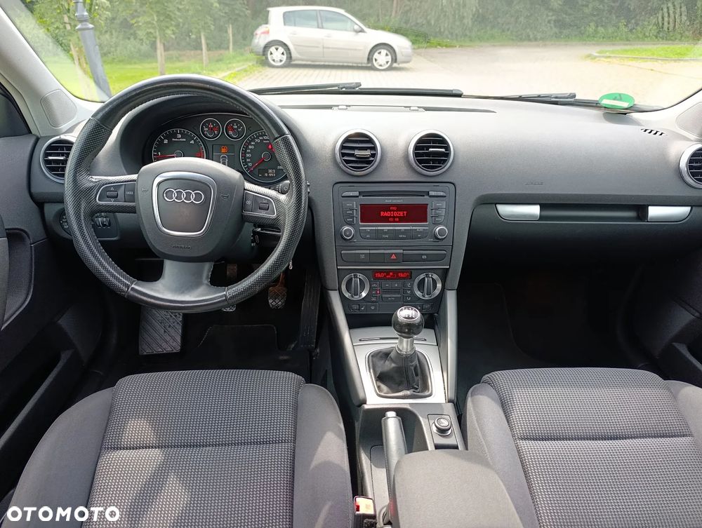 Audi A3 Sportback 2.0 TDI DPF Attraction - 20