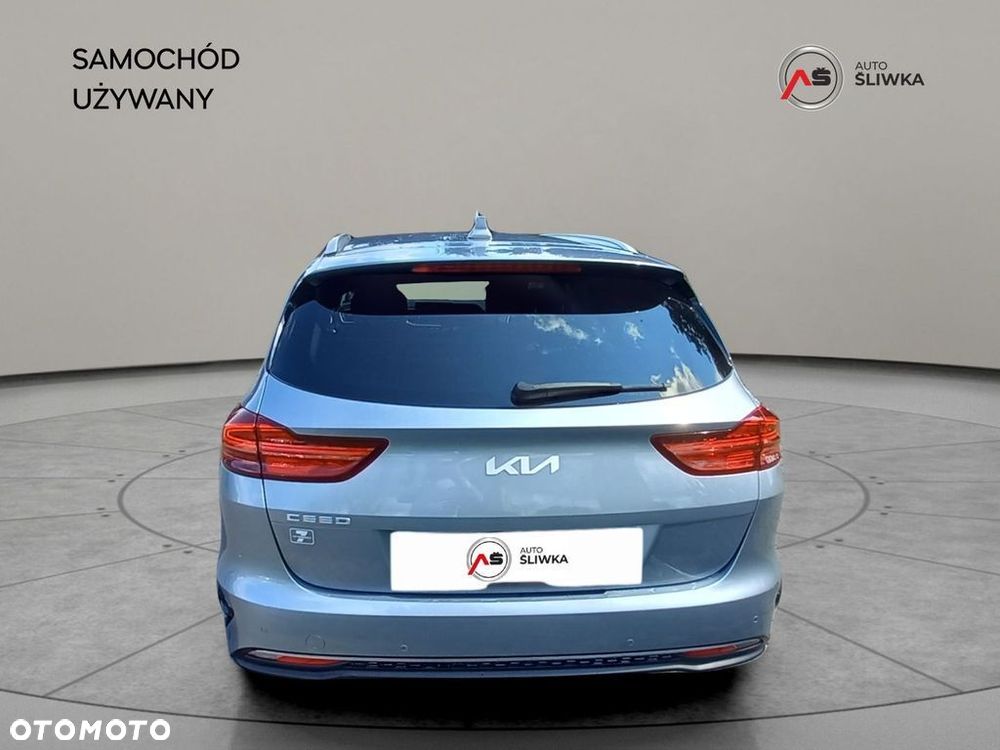 Kia Ceed - 7
