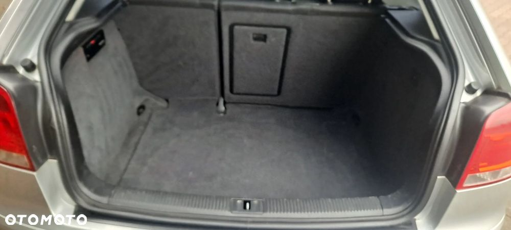 Audi A3 3-drzwiowe 2.0 FSI Ambition Tiptronic - 16