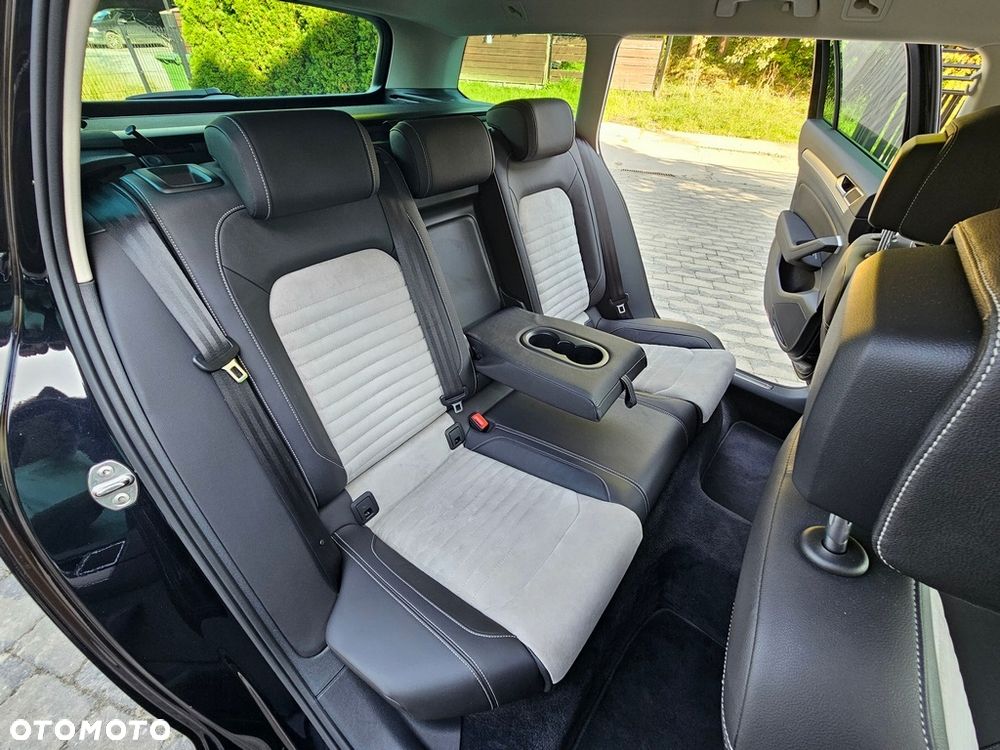 Volkswagen Passat Variant - 24