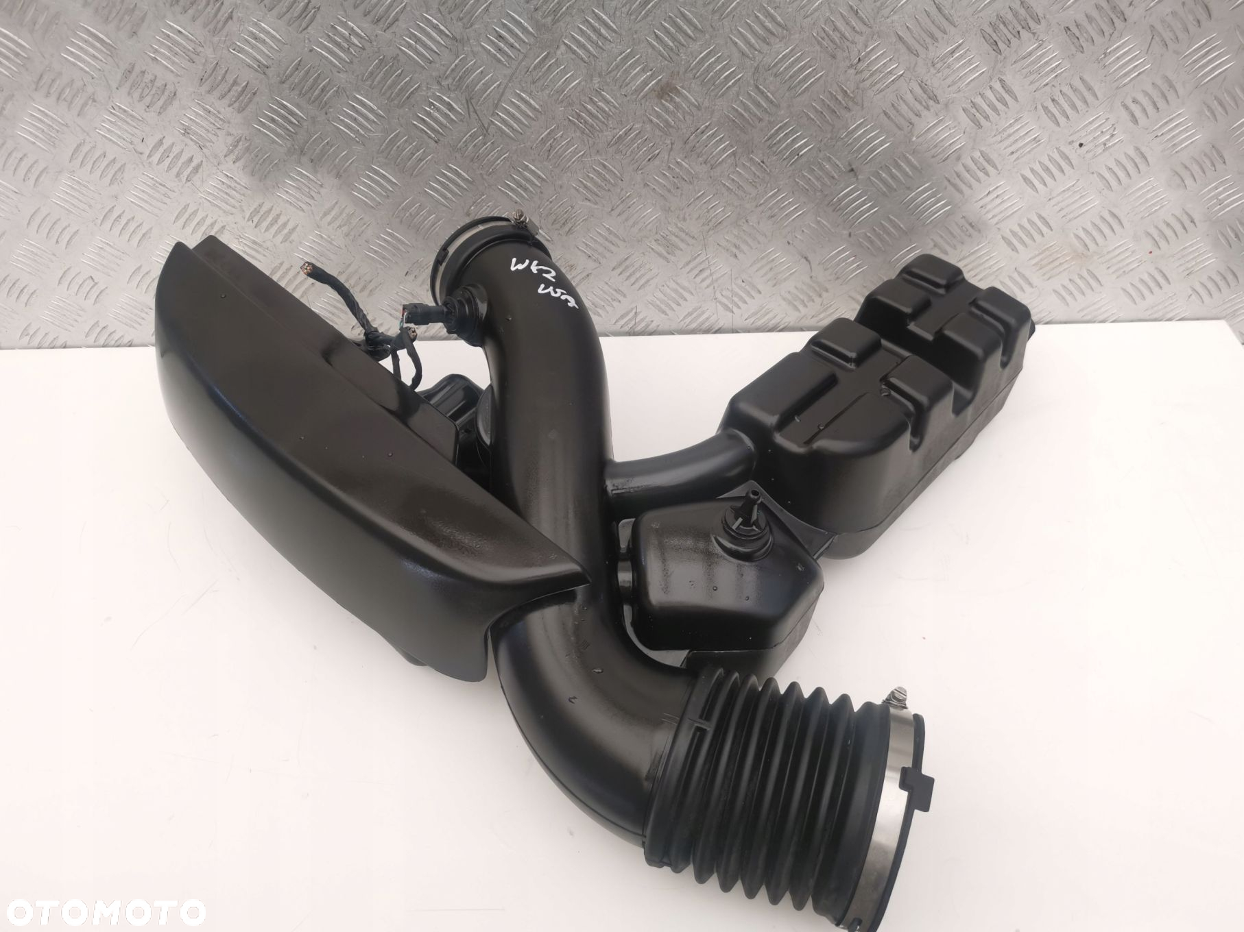 JEEP GRAND CHEROKE WK2 LIFT 3.6 BENZYNA OBUDOWA FILTRA POWIETRZA REZONATOR - 3