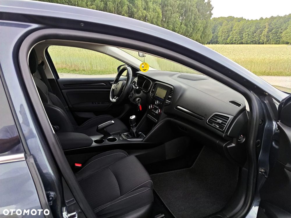 Renault Megane ENERGY TCe 100 INTENS - 13