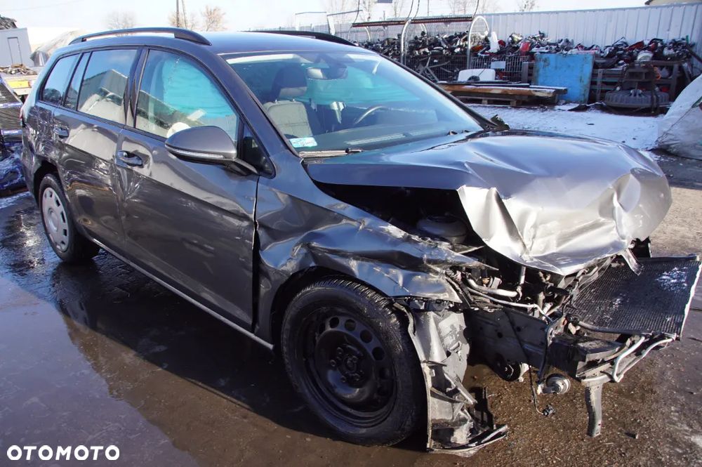 SKUP AUT MOTOCYKLI MASZYN ROLNICZYCH 692324777 ZŁOMOWANIE STACJA DEMONTAŻU POJAZDÓW AUTOSTROISZ LIPNO POJAZD NA CZĘŚCI GOLF 7 1.4 TSI 150 KM CZDA SKRZYNIA RSW LAKIER LR7H - 14