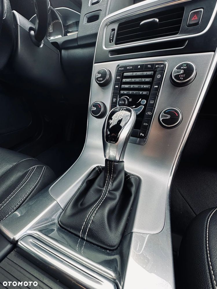 Volvo V60 D3 - 16