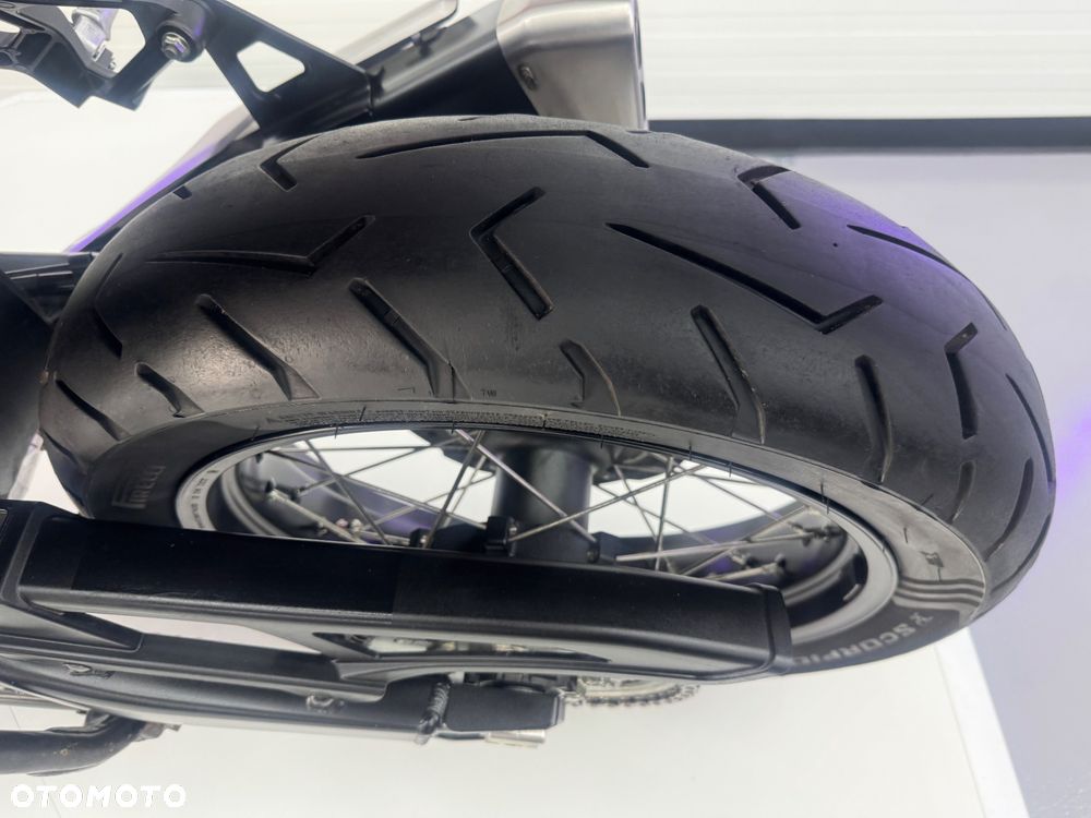 Honda XL - 11