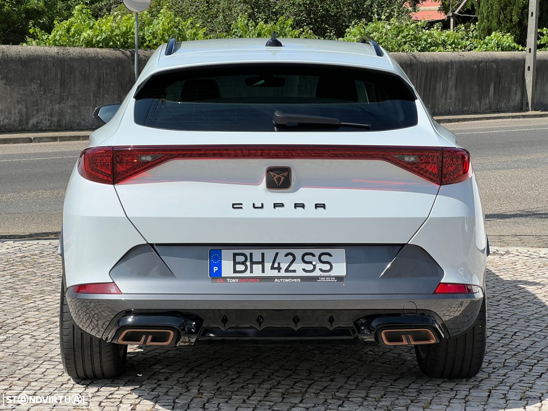 Cupra Formentor 1.4 e-Hybrid Plus DSG - 29