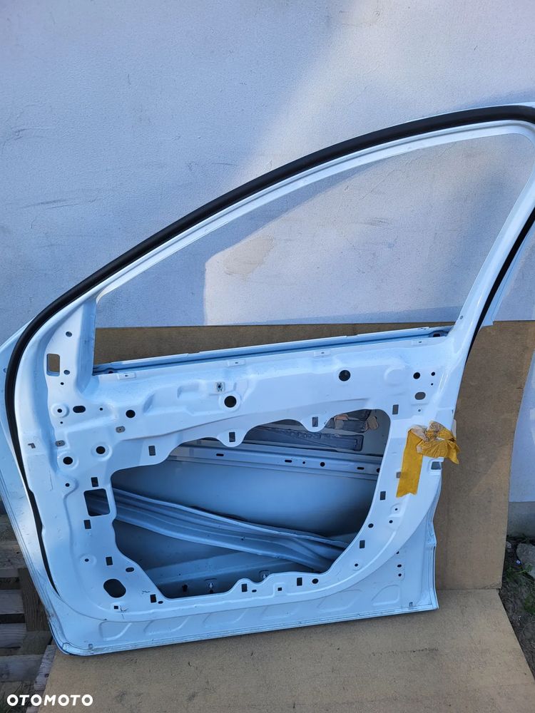 Drzwi prawe przód przednie Ford kuga mk3 19> - 2