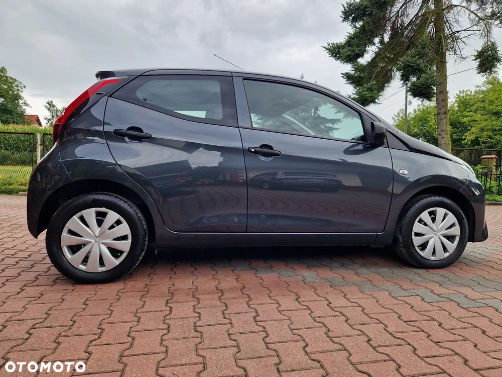 Toyota Aygo 1.0 VVT-i JBL Edition - 10