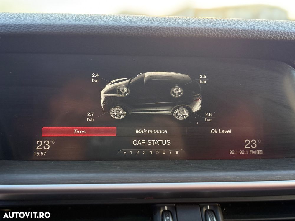 Alfa Romeo Stelvio ver-2-0-turbo-awd-at8-ti - 18