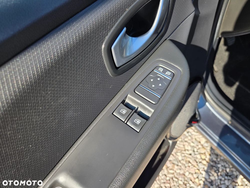 Renault Clio (Energy) TCe 90 Bose Edition - 21