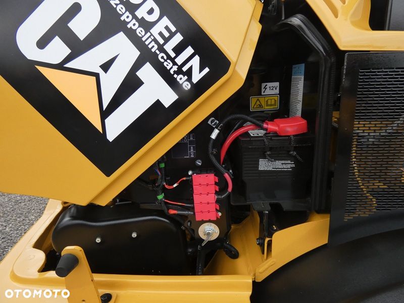 Caterpillar CAT 908M z Niemiec / KLIMA / 2998mtg / - 18