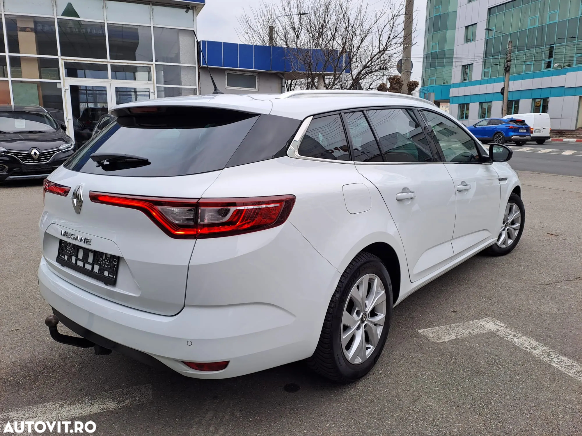 Renault Megane Grandtour ENERGY TCe 140 EDC LIMITED - 6