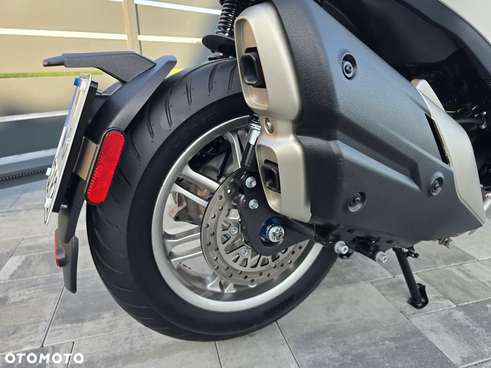 Piaggio Beverly - 13