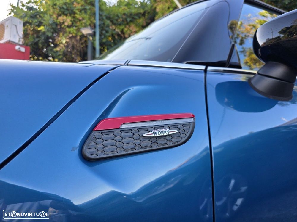MINI 3 Portas John Cooper Works Auto Desportiva - 40