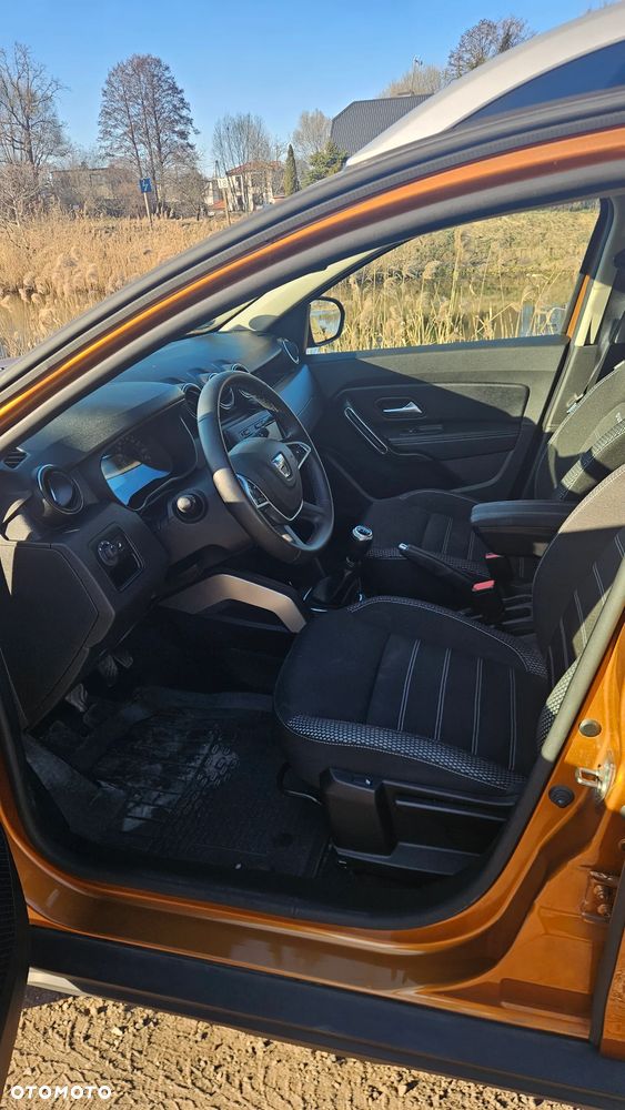 Dacia Duster SCe 115 4x2 Prestige - 10
