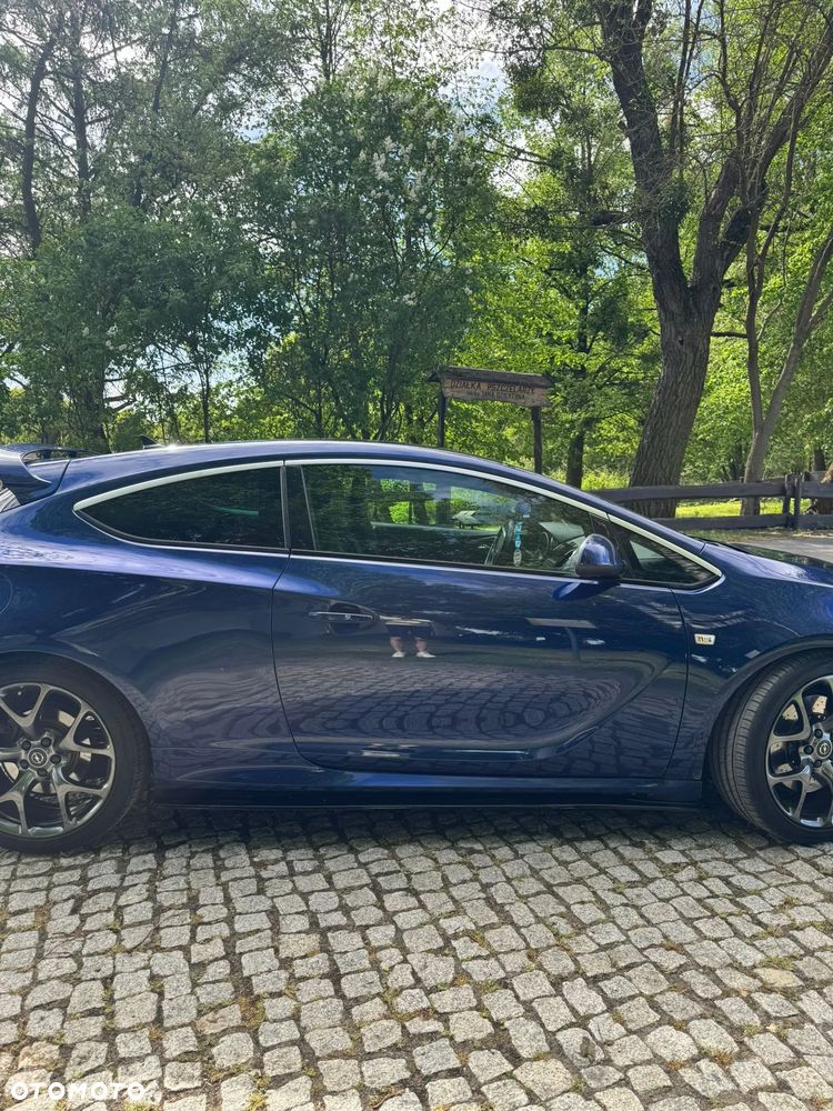 Opel Astra OPC - 8