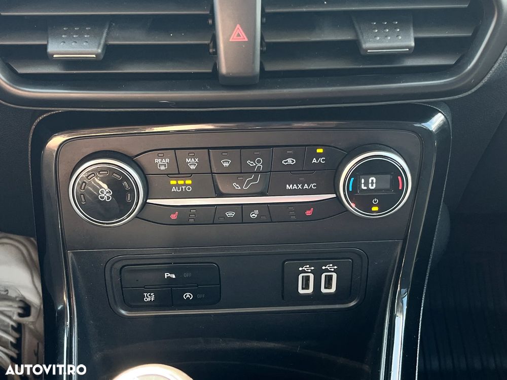 Ford EcoSport - 22