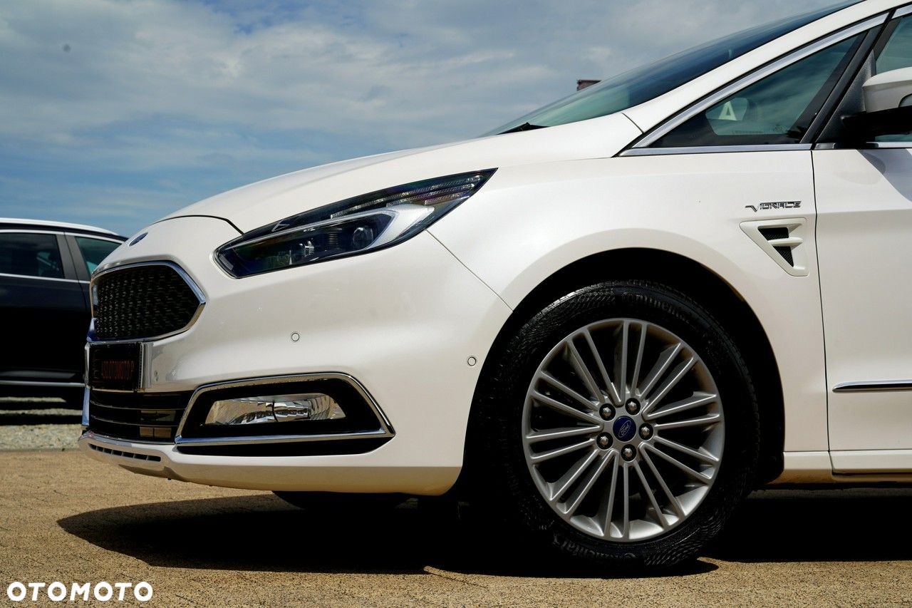 Ford S-Max - 10