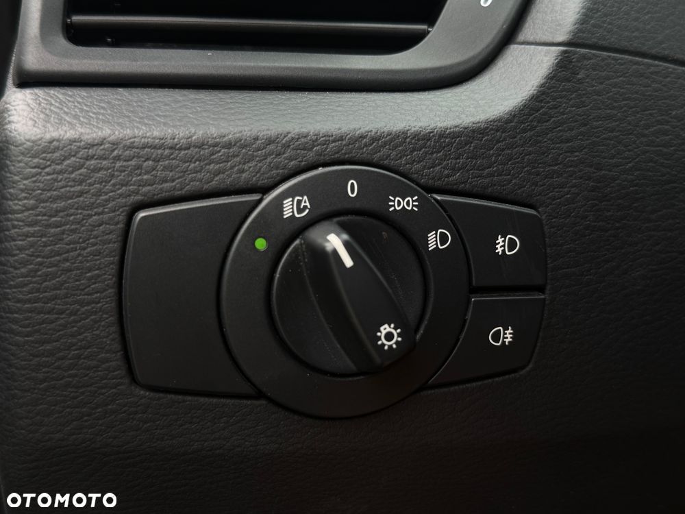 BMW X1 - 18