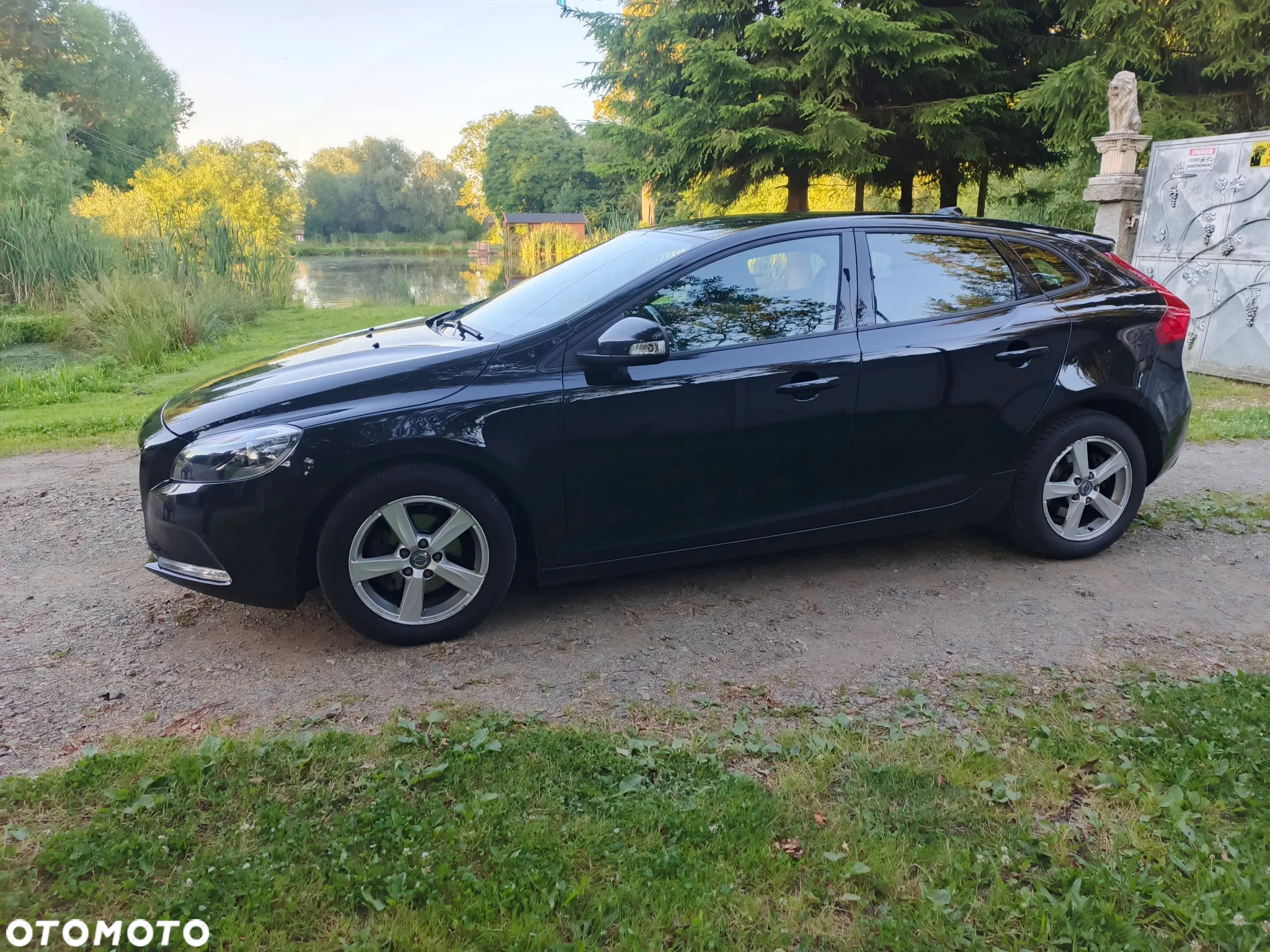 Volvo V40 D2 Kinetic - 9